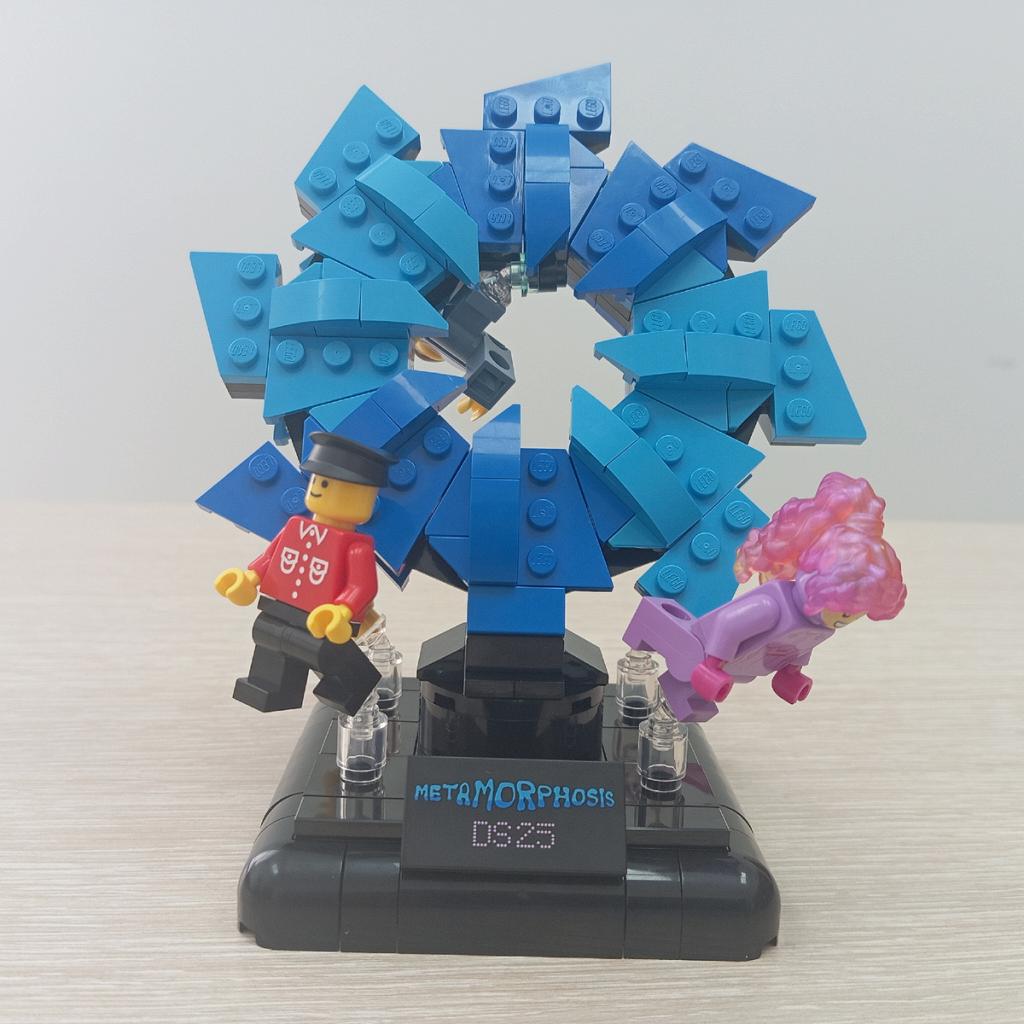 Обзор на набор LEGO Designer Seminar 2025 Metamorphosis
