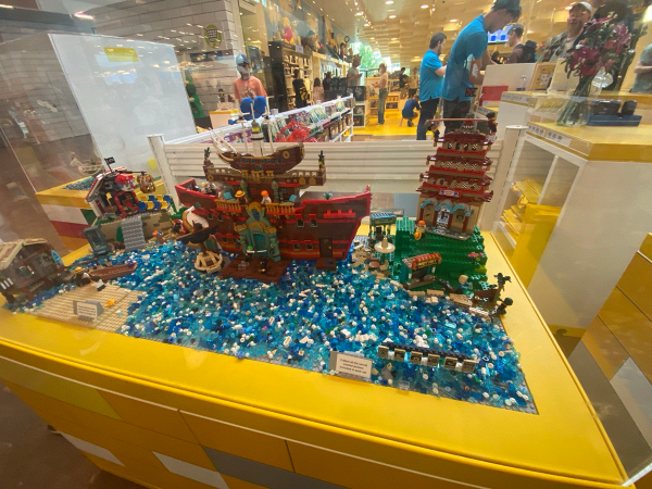 //st.bricker.ru/images/uploads/thumbs/optim/1/posts/lego_21037/21037-15.png