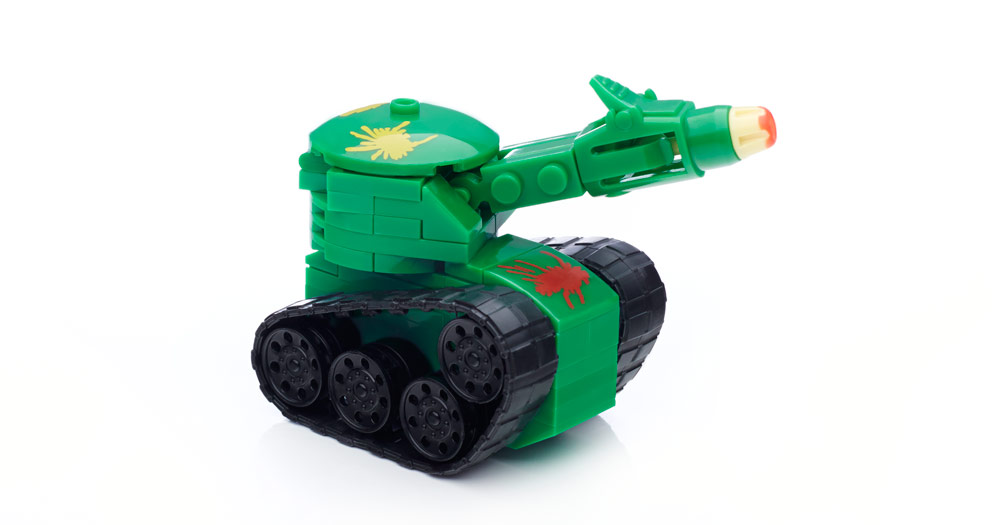 Bricker - Construction Toy by MEGABLOKS CND24 Pickle Tank Attack